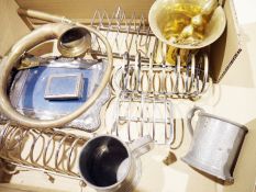 Collection of vintage Meccano, a small brass French horn, various plated toast racks, brass pestle