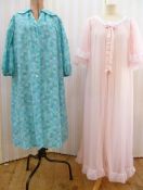 Various mid-20th century nightware to include a cotton turquoise house coat, a David Nieper