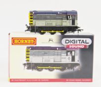 Hornby model railways OO gauge locomotive R3036XS BR rail freight Class 08 08661 with sound, decoder