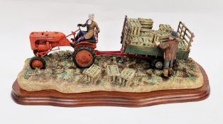 Border Fine Arts limited edition model 'Cut and Crate', no.243/2001, sculptured by Ray Ayres, on