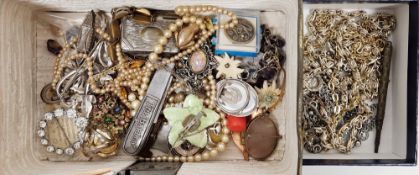 Quantity of costume jewellery including a Victorian silver brooch with floral decoration, a shell