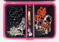 Quantity of costume jewellery including a branch coral necklace, an agate set bracelet, etc
