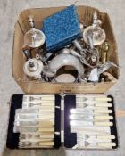 Quantity sundry plated items to include tea and coffee pots, small quantity cake forks, cased set of