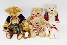 Collection of eight teddy bears including a boxed Steiff small bear, no.029004 with original