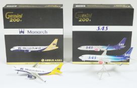 Two Gemini Jets - Gemini 200 1:200 scale die-cast aircraft model SAS Boeing 737-800, item no.
