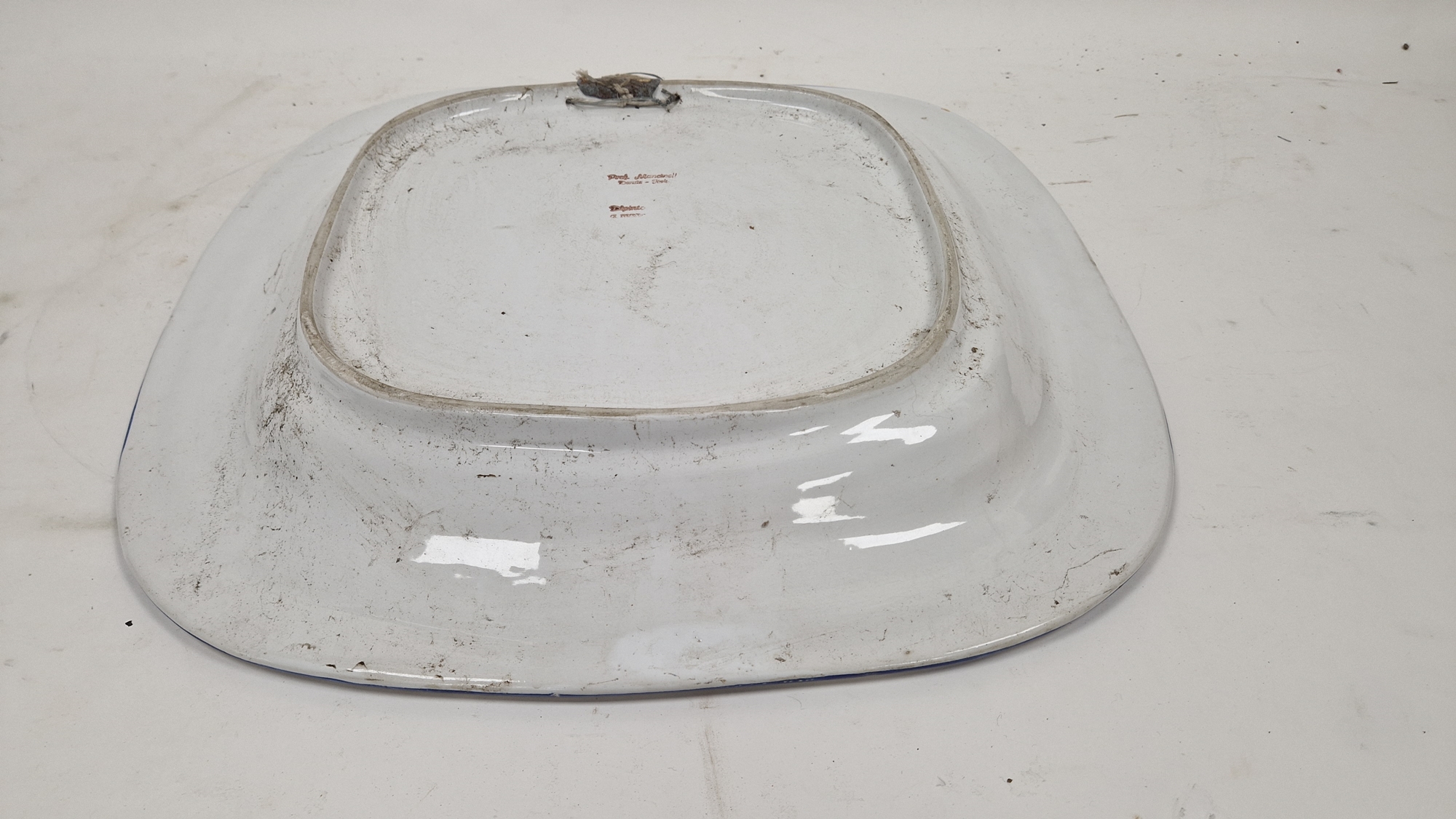 Italian pottery large charger, rounded square and decorated in bright polychrome colours with - Image 16 of 16