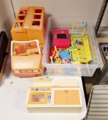 Barbie - Barbie camper van, Imco deluxe kitchen centre, Barbie ' United Colors of Benetton '