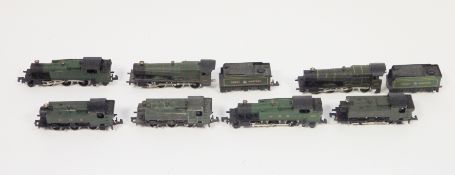 Seven Graham Farish by Bachmann N gauge locomotives all loose to include three green G.W.R