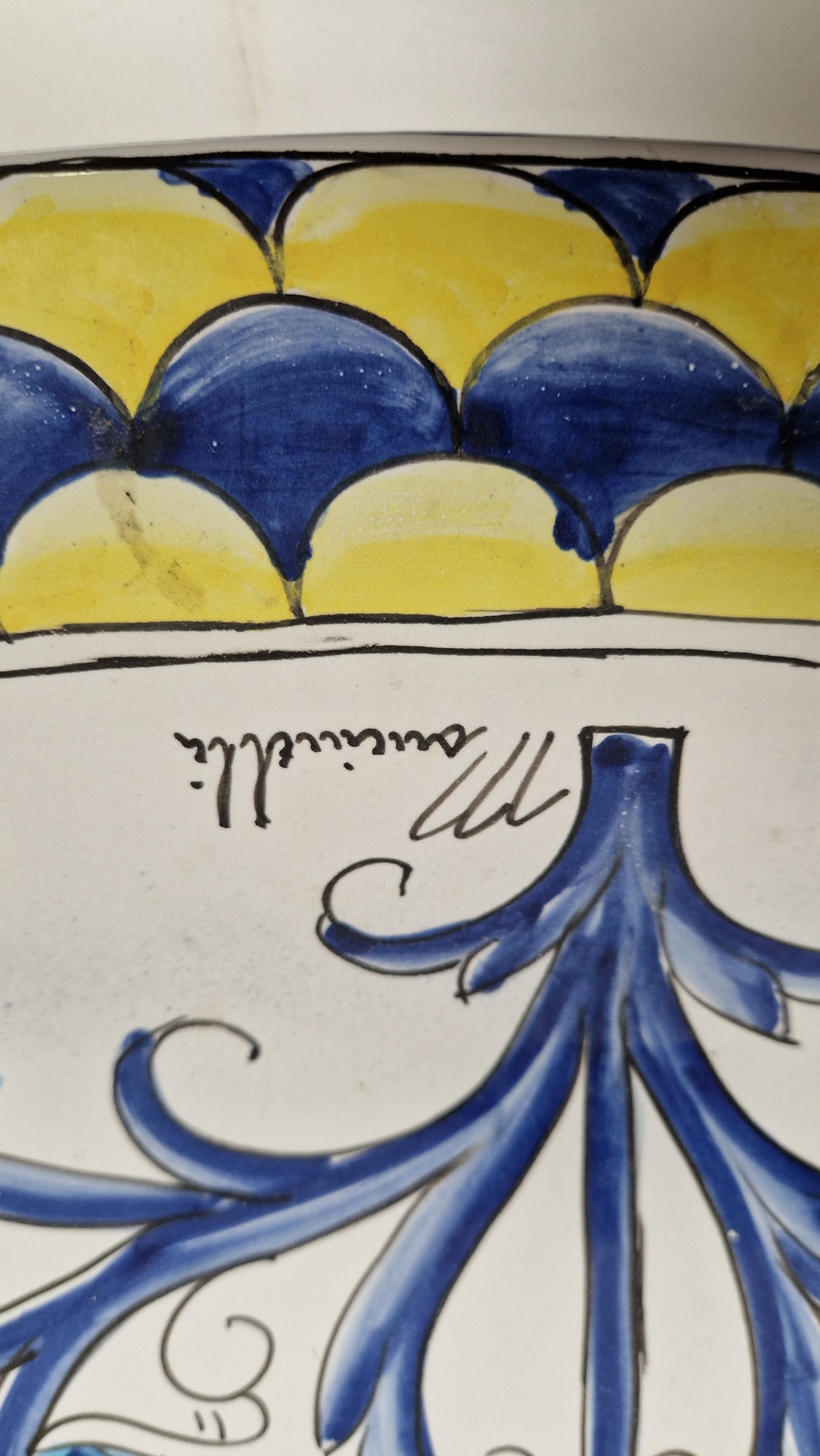 Italian pottery large charger, rounded square and decorated in bright polychrome colours with - Image 11 of 16