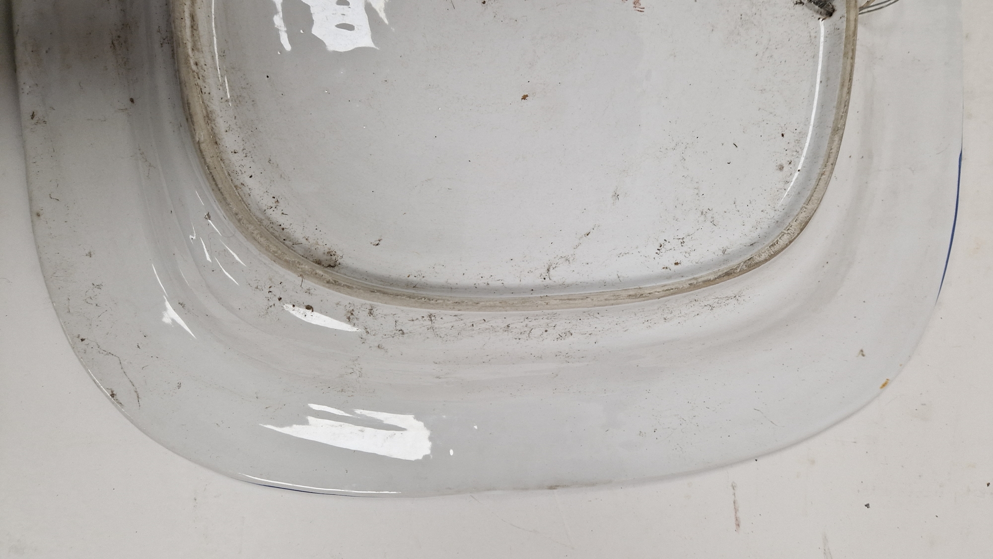 Italian pottery large charger, rounded square and decorated in bright polychrome colours with - Image 13 of 16