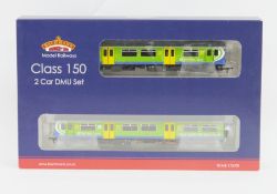 Bachmann Branch-line OO gauge model railways ' Class 150/1 DMU 2 car ' Centro ' set, no. 32-926,