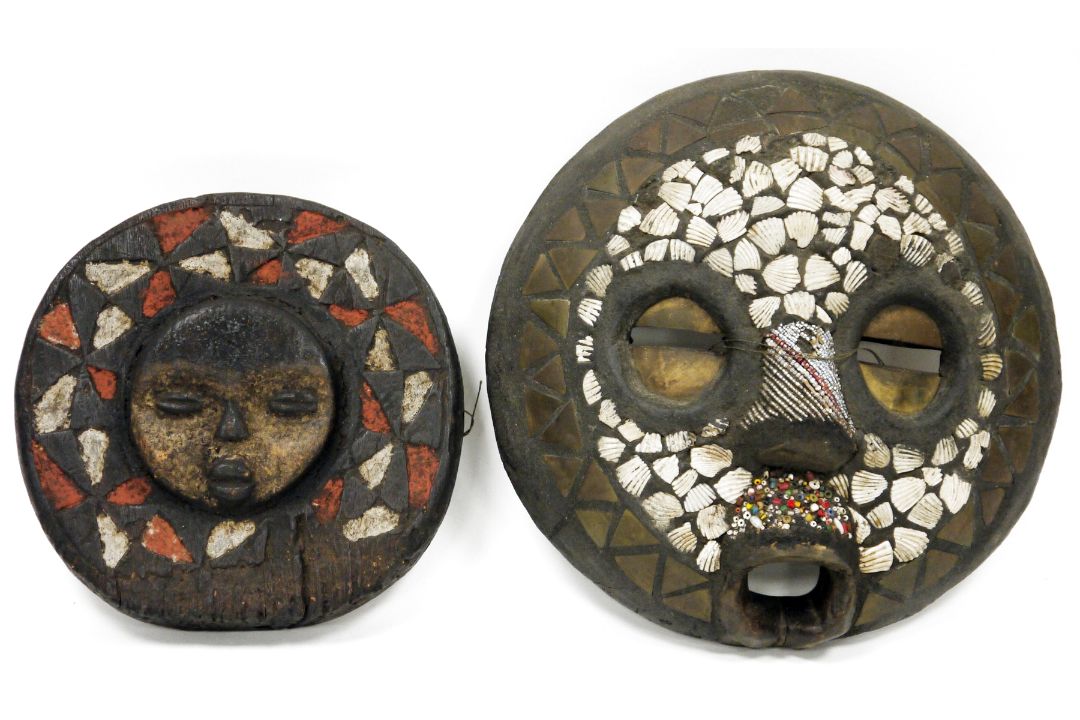 Tribal shield wooden face mask with shell and bead inlay, possibly Congo Baluba, 31cm diameter - Image 1 of 2