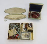 Collection of costume jewellery, including: a Scottish agate brooch, an Art Deco Sterling Silver