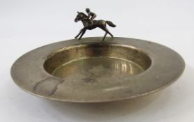Silver ' Goodwood Racecourse ' dish, London 2006, Links of London, the rim surmounted with a model