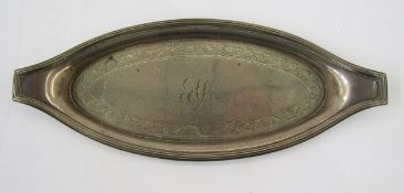 George III silver candle snuffer tray, London 1799, Peter Podio, of elliptical form with twin