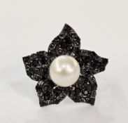 Silver, pearl and black stone flowerhead ring