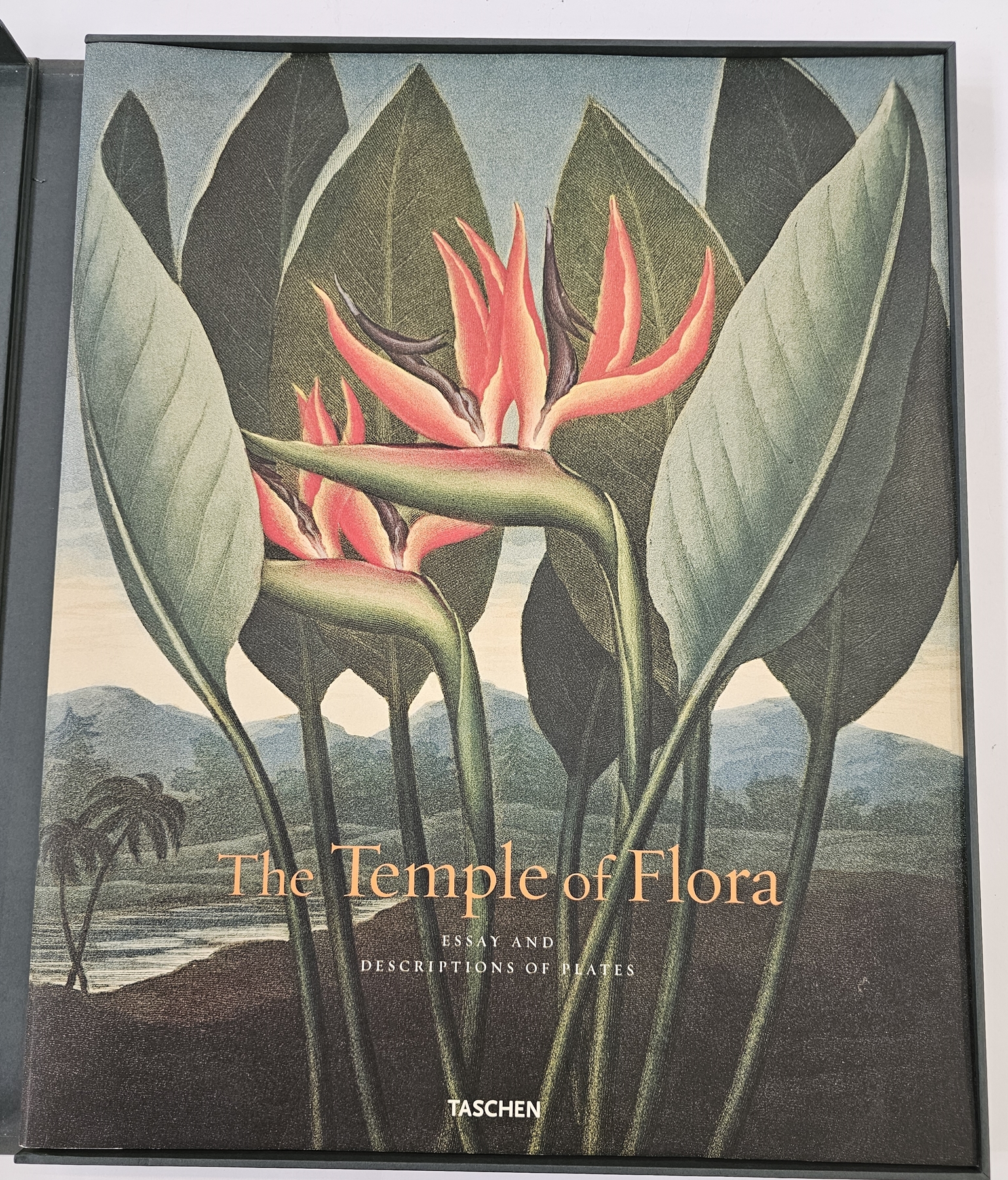 "The Temple of Flora - Essays and Descriptions of Plates", Taschen, text in English, German, - Image 2 of 5