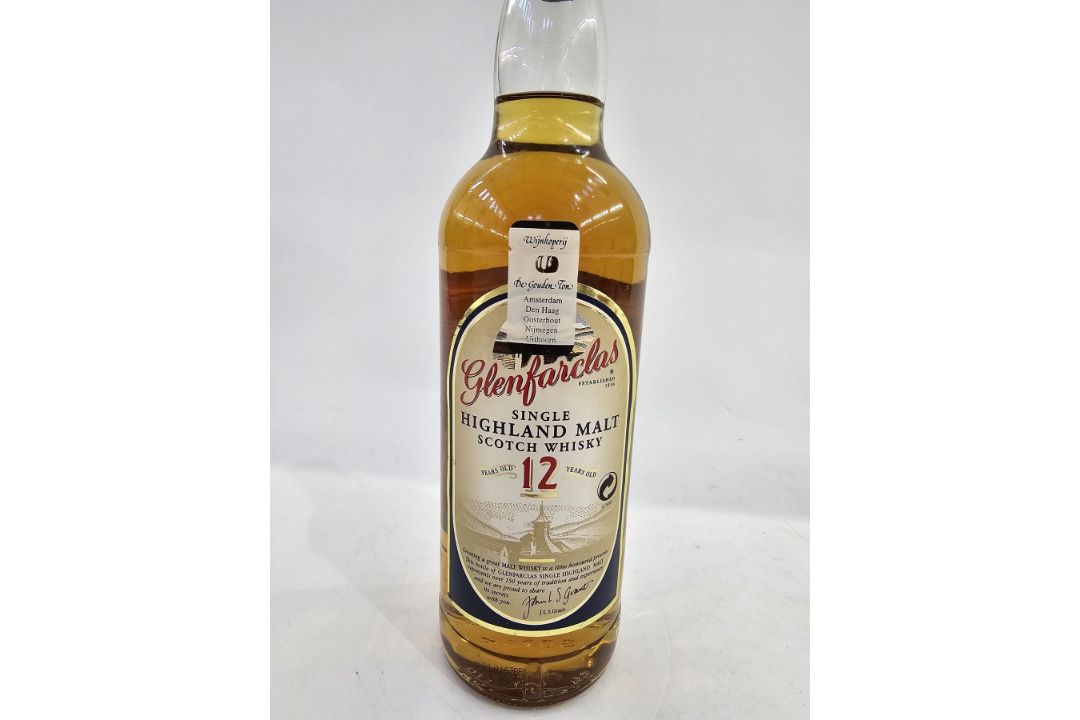 Glenfarclas 12 year old single Highland malt Scotch whisky distilled and bottled by J & G Grant, - Image 2 of 2
