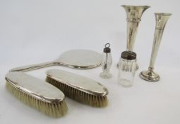 George V silver back three piece dressing table set, Birmingham 1918, R. Smith, comprising hand held