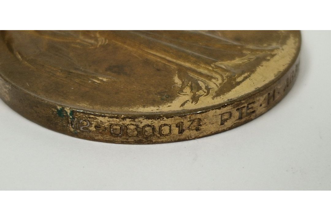 Collection trio group of WWI war medals and ribbons, presented to Pte. Abrahams A.S.C., number M2- - Image 2 of 7