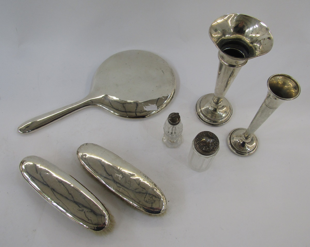 George V silver back three piece dressing table set, Birmingham 1918, R. Smith, comprising hand held - Image 2 of 4