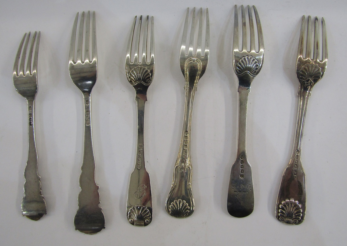 Victorian silver table fork by Gilbert Marx, London 1896, having elaborate scallopshell, thread - Image 2 of 3