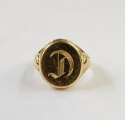 18ct gold signet ring, initialled ‘C’, 12.7g, finger size N
