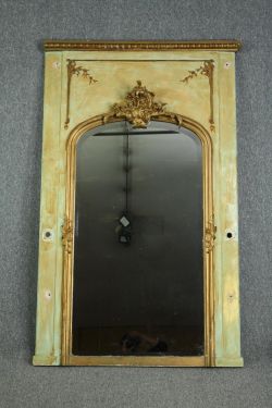 ISLINGTON, London - Art, Antiques & Interiors - See Important Information for details