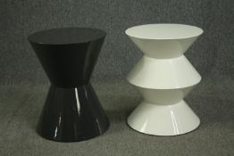 Two lacquered contemporary Minotti Cesar tables, desiged by Rodolfo Dordoni, H.46 Dia36cm. (each).