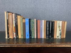 A collection of twenty five art reference books. H. 32 cm x W. 24 cm (largest)