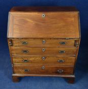 Bureau, Georgian mahogany. H.107 W.91 D.55cm