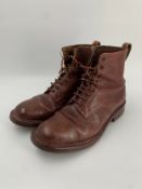 A pair of WW2 army boots, size 10. L.32cm (each)
