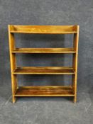 A set of oak open bookshelves. H.93 W.76 D.19cm.