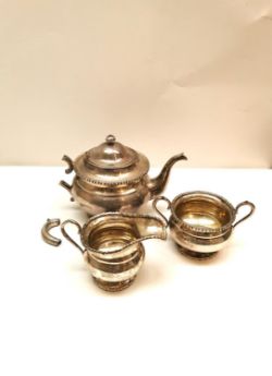 KENSINGTON, London - Silver, Jewellery & Watches Auction - See Important Information for details