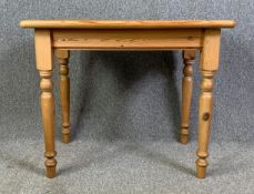 A pine Victorian style kitchen table. H.76 W.82 D.60cm