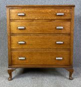 Chest of drawers, mid century oak. H.88 W.76 D.43cm80