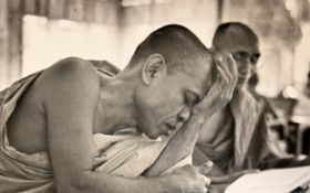 Bert Hardy; Monk memorizes sacred texts, Burma 1950. Silver gelatin print, 24.5 x 35.5cm, signed