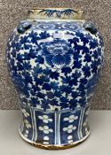 A large Chinese blue and white Chinese export style temple vase. H.36cm