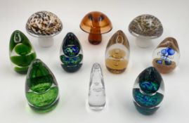 A collection of ten Wedgwood glass objects, paperweights etc. All marked. H.11cm (largest)