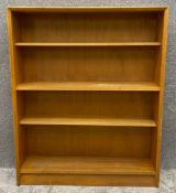 A mid 20th century teak open bookcase by Herbert E. Gibbs. H.112 W.91 D.25cm