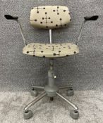 A mid century Norwegian industrial swivel chair by HAG. H.81cm
