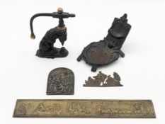 A miscellaneous collection of metalware to include a cast iron and brass screw fitted hole punch,