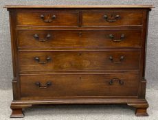 A Georgian mahogany chest of drawers on shaped bracket feet. 82 x 101 x 50cm.