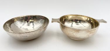 A silver quaiche and a silver bowl both with English hallmarks. Dia.15cm (largest). Weight 294g.