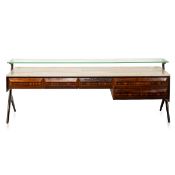 VITTORIO DASSI: A MID 20TH CENTURY ITALIAN ROSEWOOD SIDEBOARD c.1950