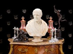 A Taste For Luxury: Exceptional Interiors, Silver, Jewellery and Handbags