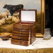 AN EARLY 20TH CENTURY MAHOGANY TABLE TOP COLLECTOR'S CABINET