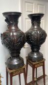 A VERY LARGE PAIR OF JAPANESE MEIJI PERIOD BRONZE VASES