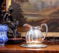 GORHAM: A 19TH CENTURY STERLING SILVER JUG C. 1890 WITH ASSOCIATED SILVER STAND