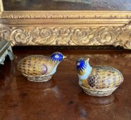 A PAIR OF CHINESE CLOISONNE ENAMEL TRINKET BOXES MODELLED AS QUAIL